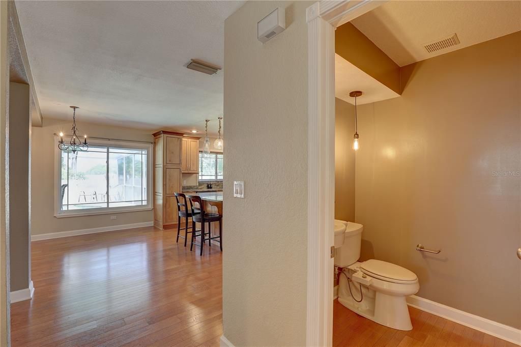 For Sale: $795,000 (4 beds, 2 baths, 2625 Square Feet)