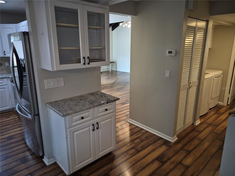 For Rent: $2,950 (4 beds, 2 baths, 1585 Square Feet)