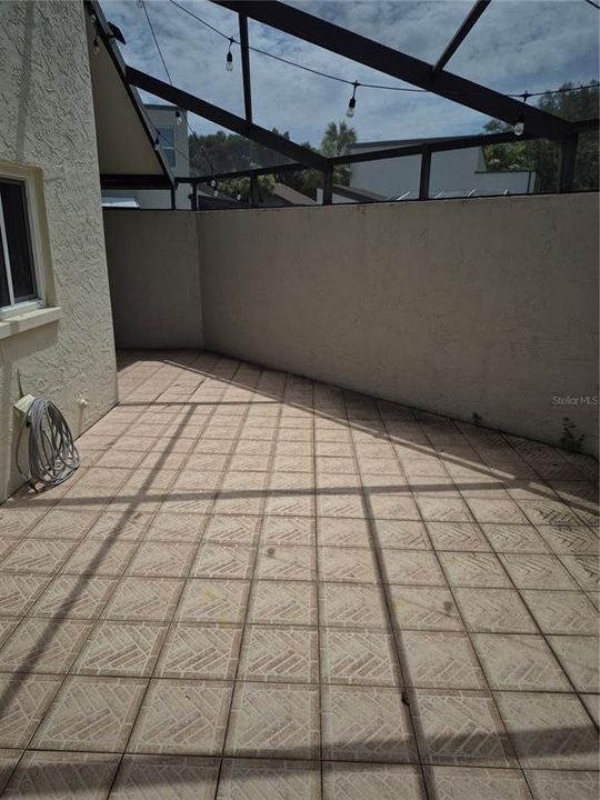 For Rent: $2,950 (4 beds, 2 baths, 1585 Square Feet)