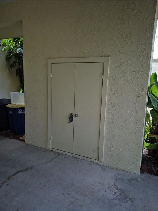 For Rent: $2,950 (4 beds, 2 baths, 1585 Square Feet)