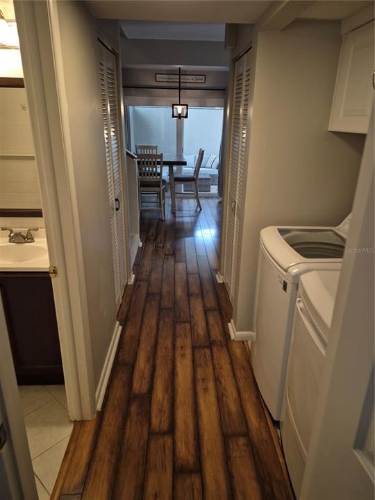 For Rent: $2,950 (4 beds, 2 baths, 1585 Square Feet)