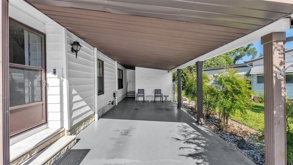 For Sale: $144,900 (2 beds, 2 baths, 1170 Square Feet)