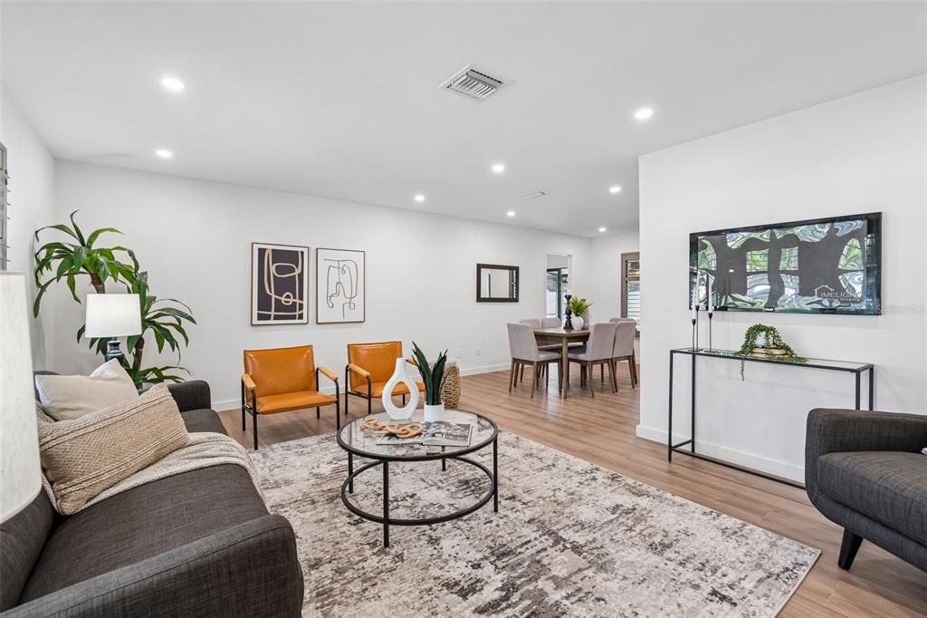 For Sale: $650,000 (3 beds, 2 baths, 1880 Square Feet)