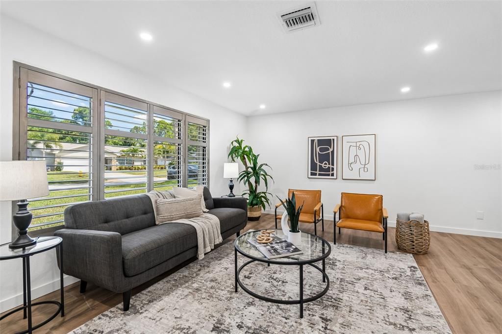 For Sale: $650,000 (3 beds, 2 baths, 1880 Square Feet)