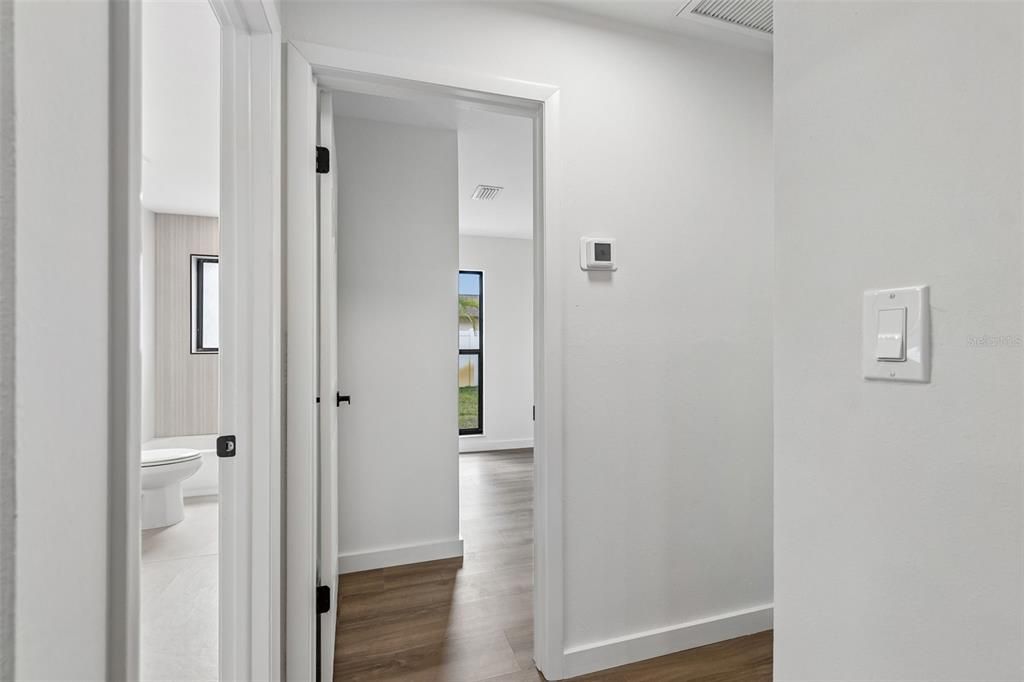 For Sale: $650,000 (3 beds, 2 baths, 1880 Square Feet)