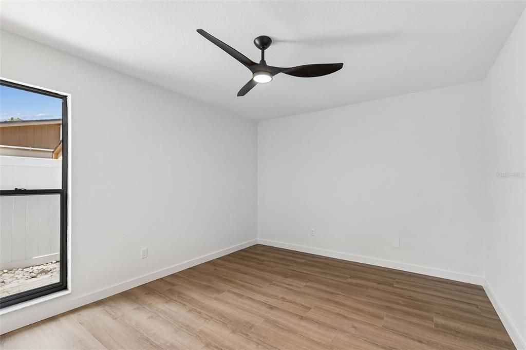For Sale: $650,000 (3 beds, 2 baths, 1880 Square Feet)