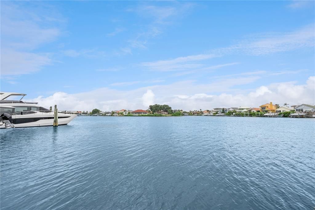 For Sale: $1,699,000 (4 beds, 2 baths, 3209 Square Feet)
