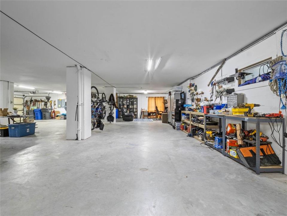 For Sale: $1,699,000 (4 beds, 2 baths, 3209 Square Feet)