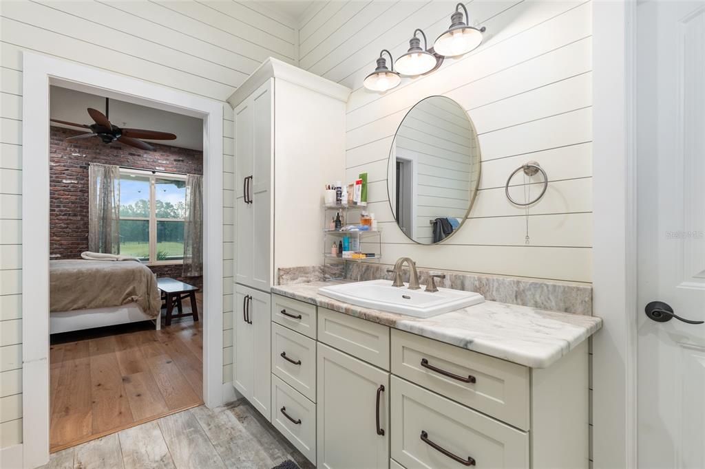 For Sale: $3,799,000 (2 beds, 2 baths, 1940 Square Feet)