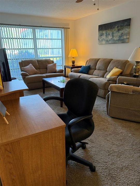 For Rent: $1,850 (2 beds, 1 baths, 900 Square Feet)