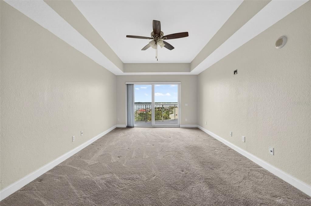 En Venta: $399,000 (2 camas, 2 baños, 1775 Pies cuadrados)