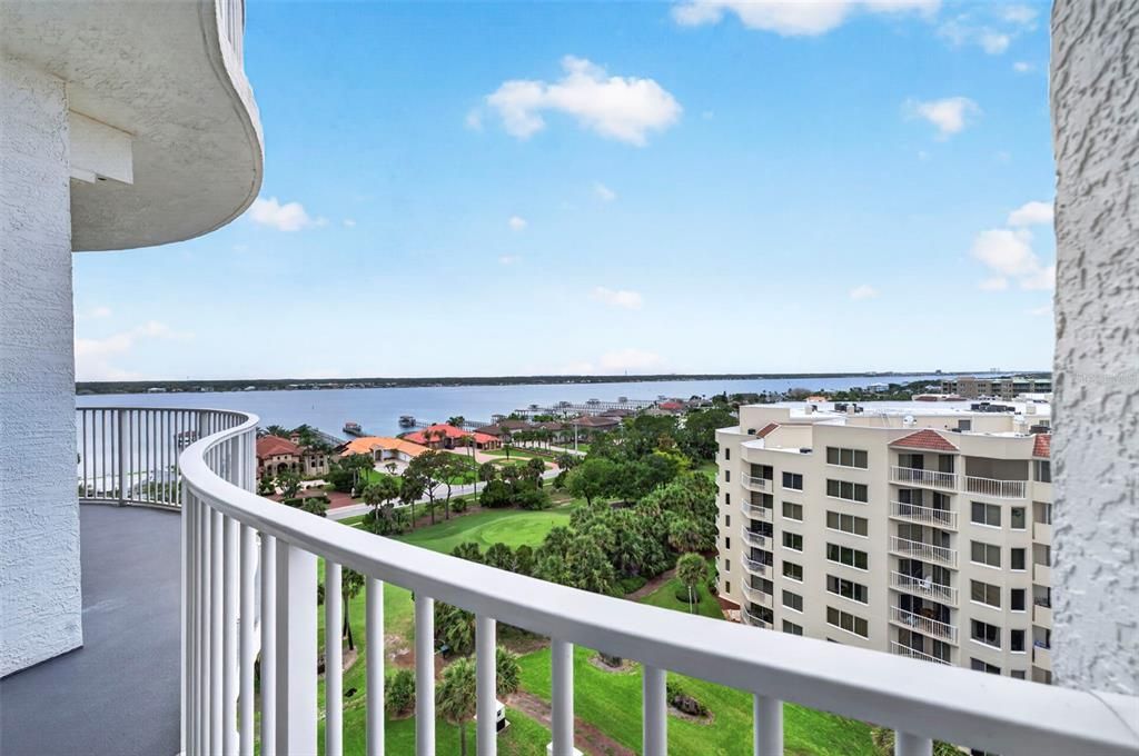 En Venta: $399,000 (2 camas, 2 baños, 1775 Pies cuadrados)