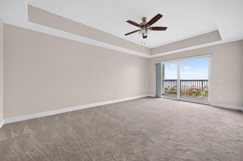 En Venta: $399,000 (2 camas, 2 baños, 1775 Pies cuadrados)