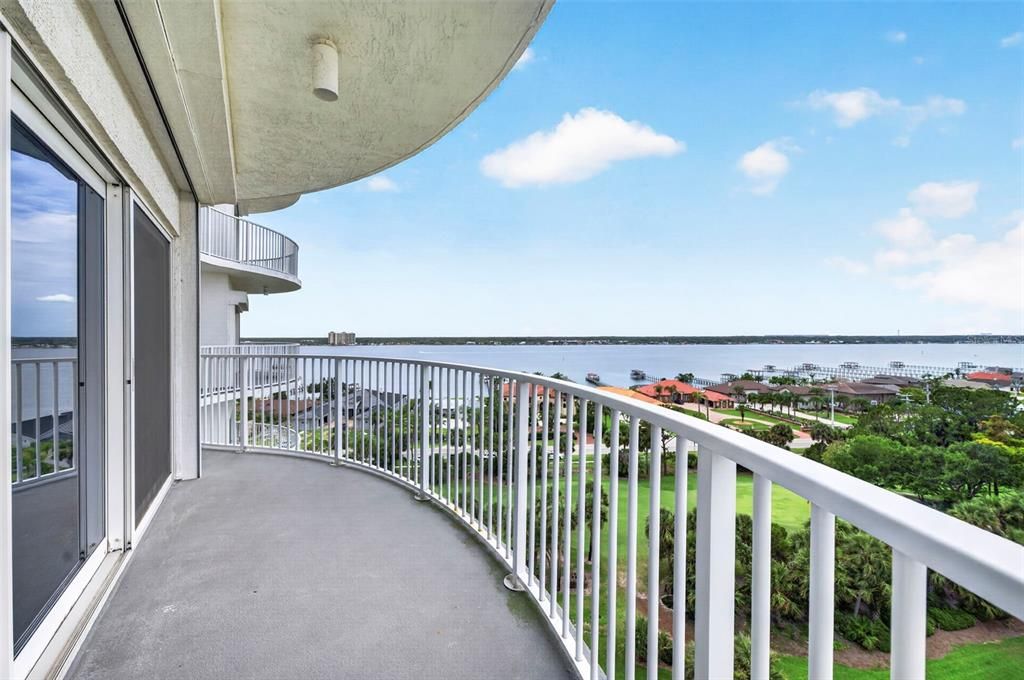 En Venta: $399,000 (2 camas, 2 baños, 1775 Pies cuadrados)
