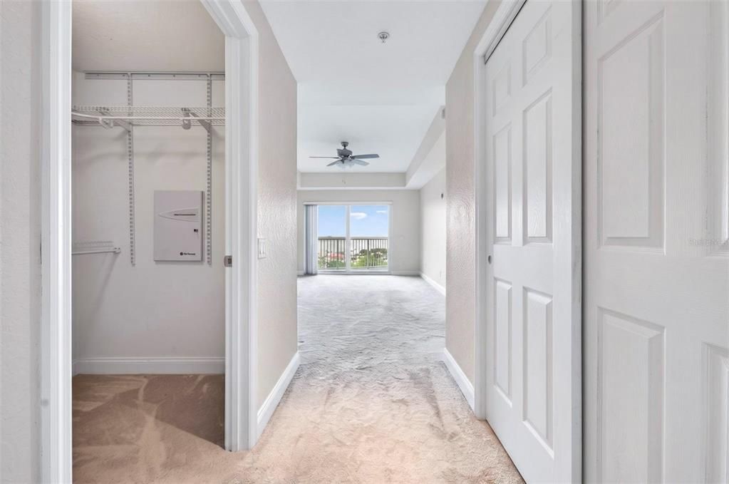 En Venta: $399,000 (2 camas, 2 baños, 1775 Pies cuadrados)