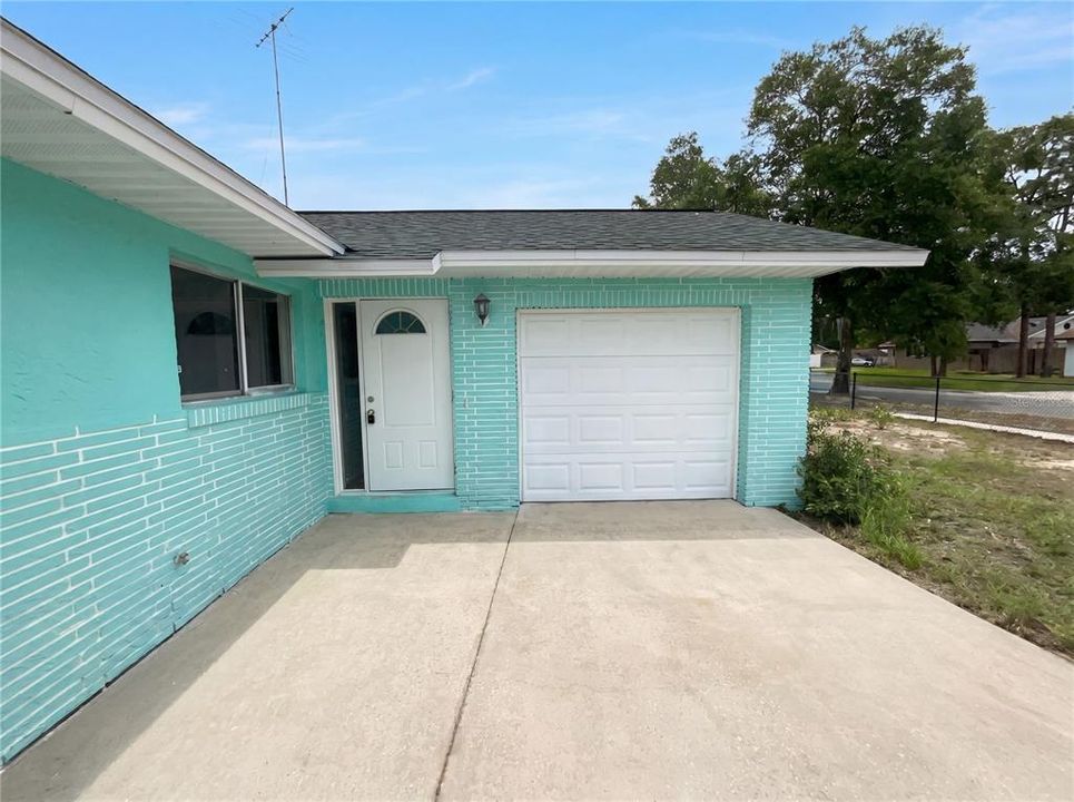 En Venta: $270,000 (3 camas, 2 baños, 1125 Pies cuadrados)