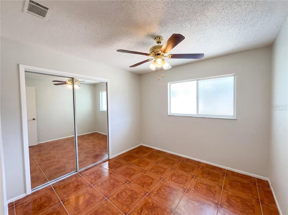 En Venta: $270,000 (3 camas, 2 baños, 1125 Pies cuadrados)