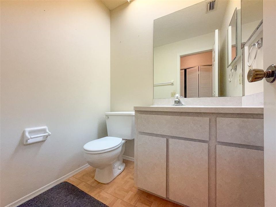 En Venta: $174,900 (2 camas, 1 baños, 940 Pies cuadrados)