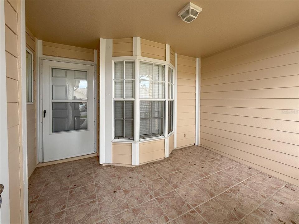 En Venta: $174,900 (2 camas, 1 baños, 940 Pies cuadrados)
