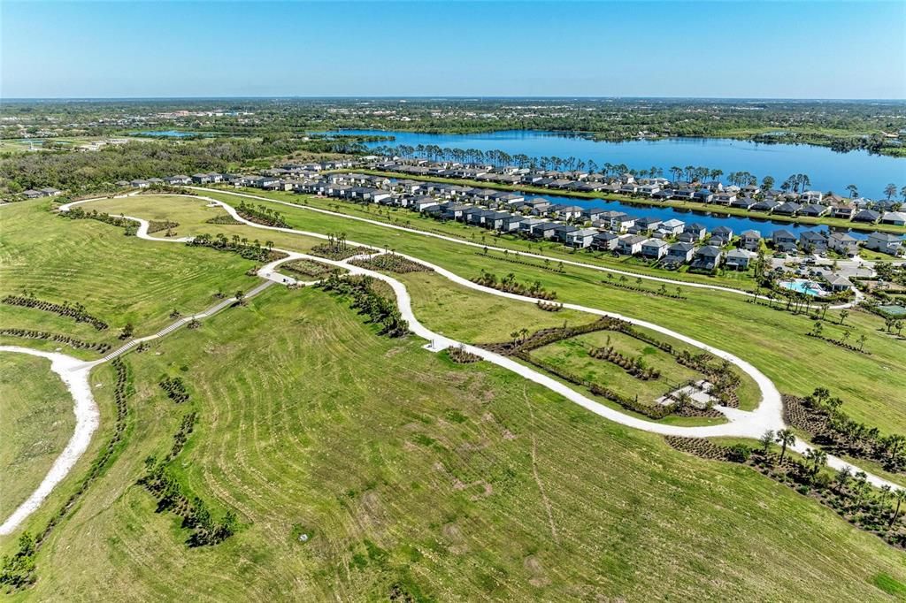 Active With Contract: $514,900 (2 beds, 2 baths, 1533 Square Feet)
