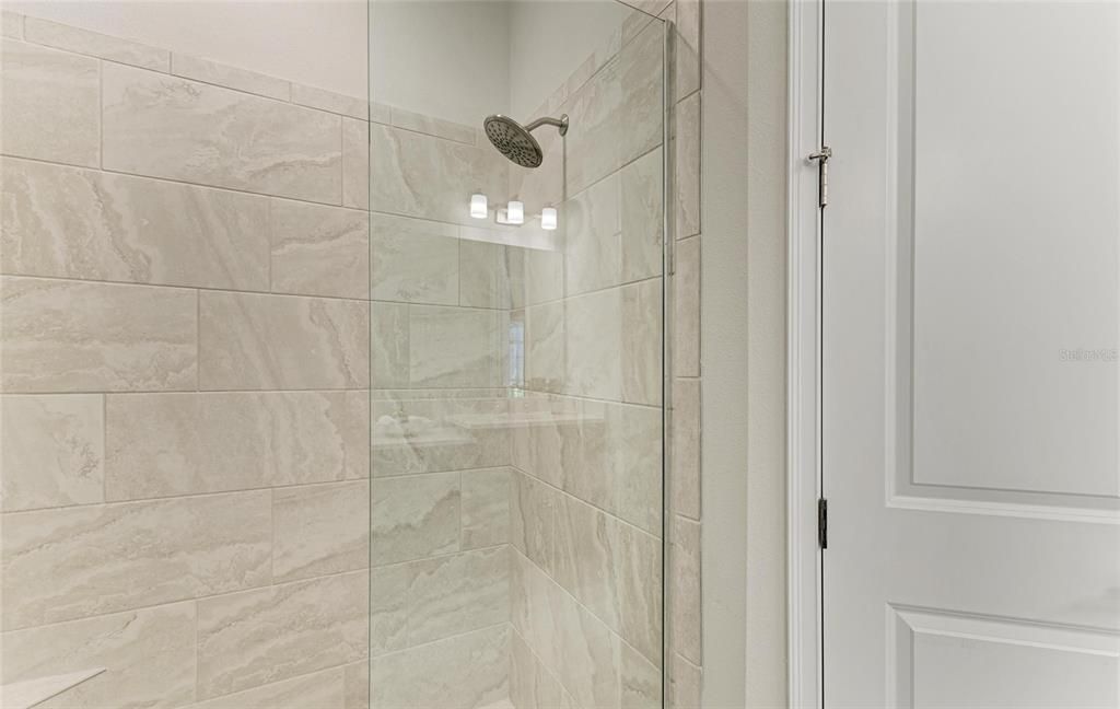 Active With Contract: $514,900 (2 beds, 2 baths, 1533 Square Feet)