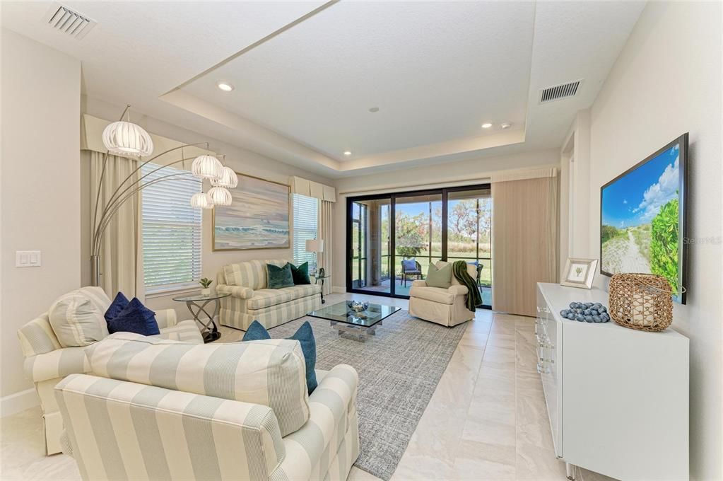 Active With Contract: $514,900 (2 beds, 2 baths, 1533 Square Feet)