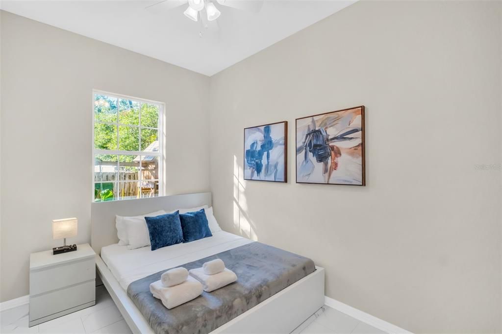 Active With Contract: $699,900 (4 beds, 2 baths, 2404 Square Feet)