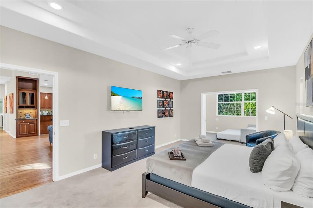 Active With Contract: $699,900 (4 beds, 2 baths, 2404 Square Feet)