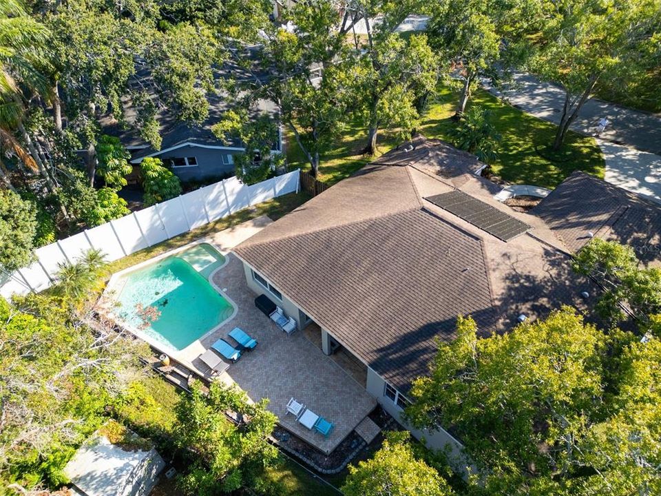 Active With Contract: $699,900 (4 beds, 2 baths, 2404 Square Feet)