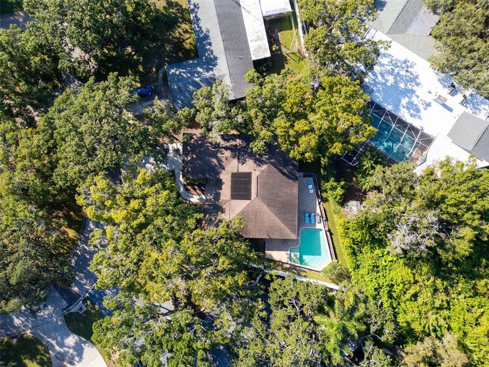 Active With Contract: $699,900 (4 beds, 2 baths, 2404 Square Feet)