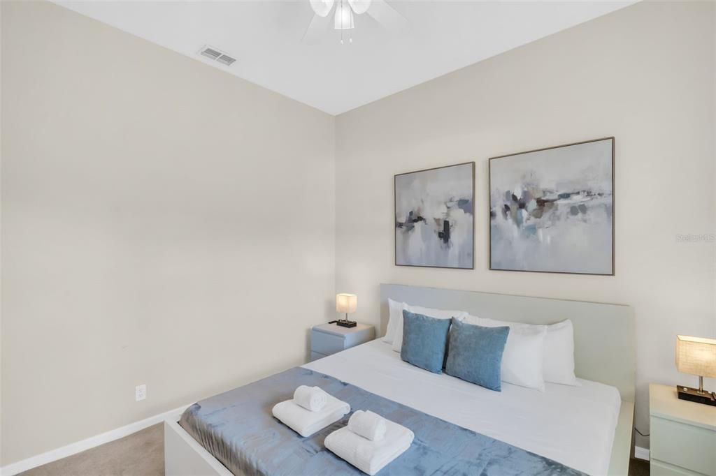 Active With Contract: $699,900 (4 beds, 2 baths, 2404 Square Feet)