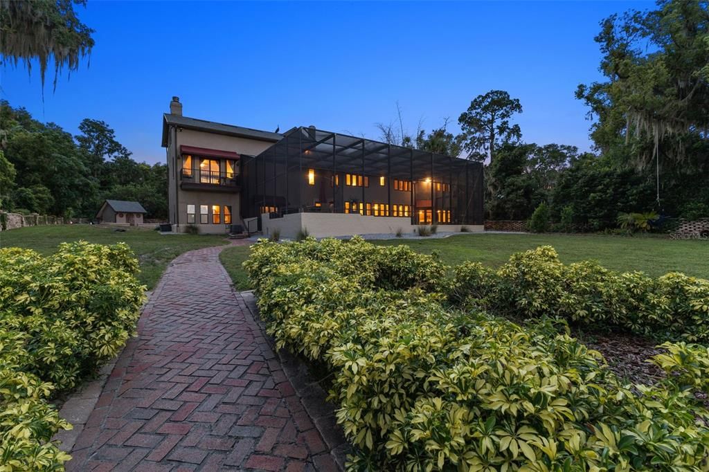 En Venta: $1,499,000 (6 camas, 6 baños, 7485 Pies cuadrados)