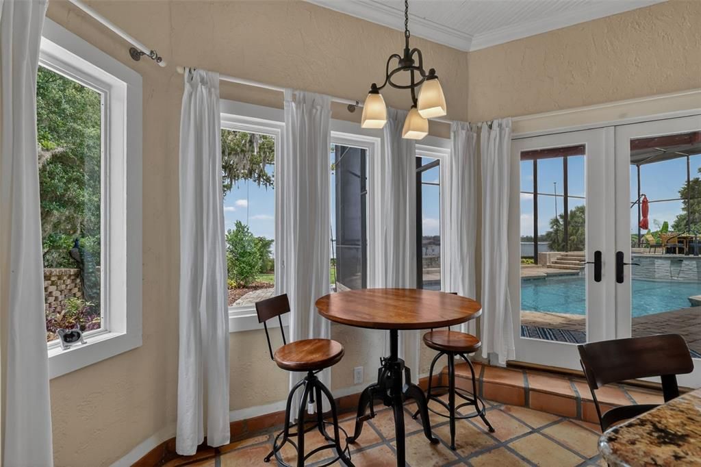 En Venta: $1,499,000 (6 camas, 6 baños, 7485 Pies cuadrados)