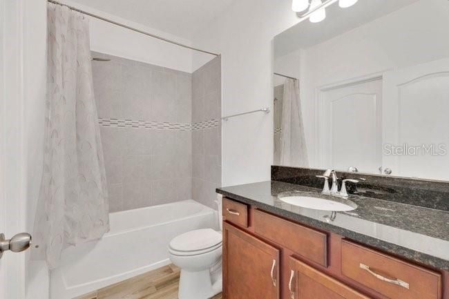 В аренду: $4,200 (5 спален, 4 ванн, 3346 Квадратных фут)