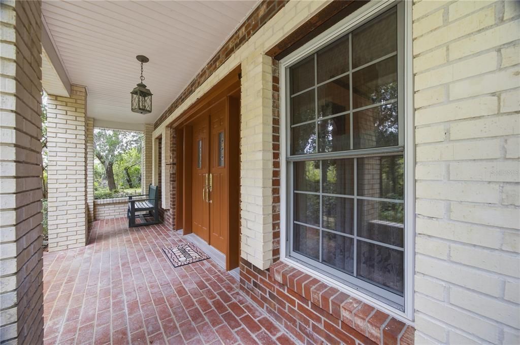 En Venta: $1,299,000 (5 camas, 3 baños, 2744 Pies cuadrados)