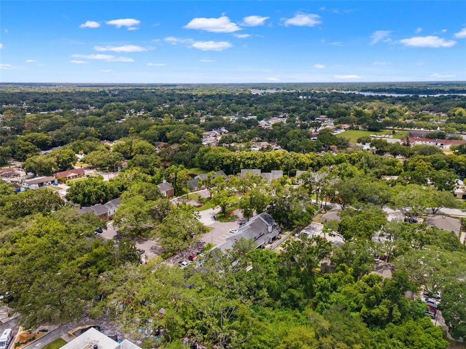 En Venta: $300,000 (3 camas, 2 baños, 1600 Pies cuadrados)