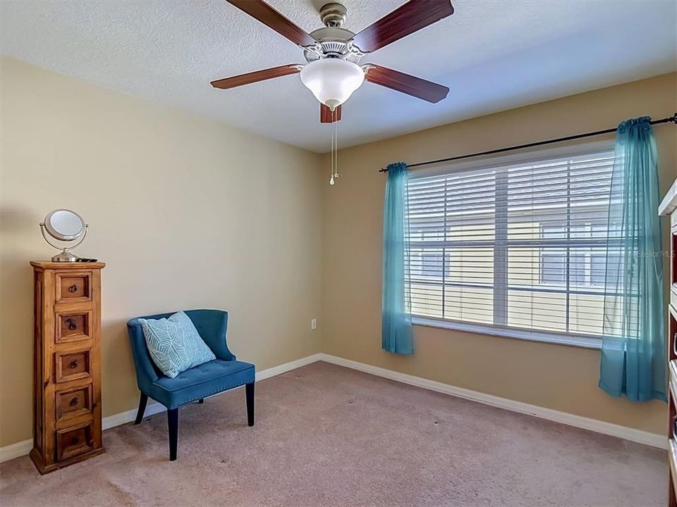 For Sale: $240,000 (3 beds, 2 baths, 1364 Square Feet)