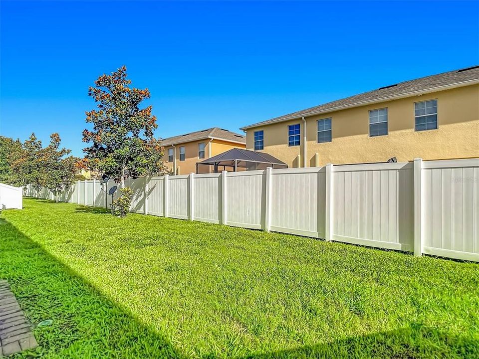 For Sale: $240,000 (3 beds, 2 baths, 1364 Square Feet)