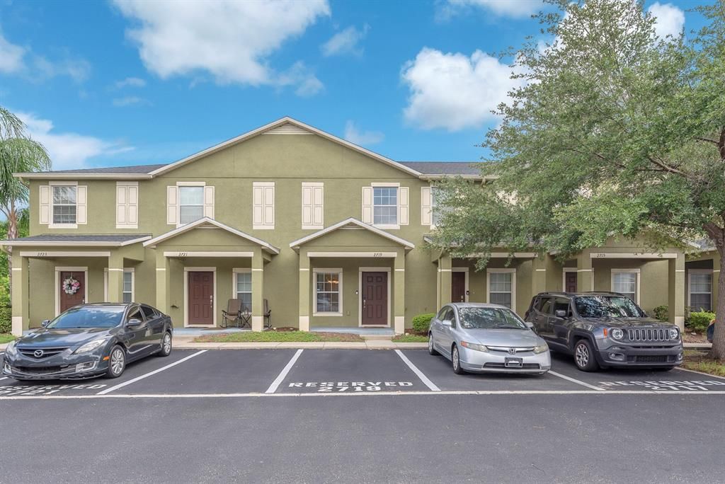 For Sale: $225,000 (2 beds, 2 baths, 1140 Square Feet)