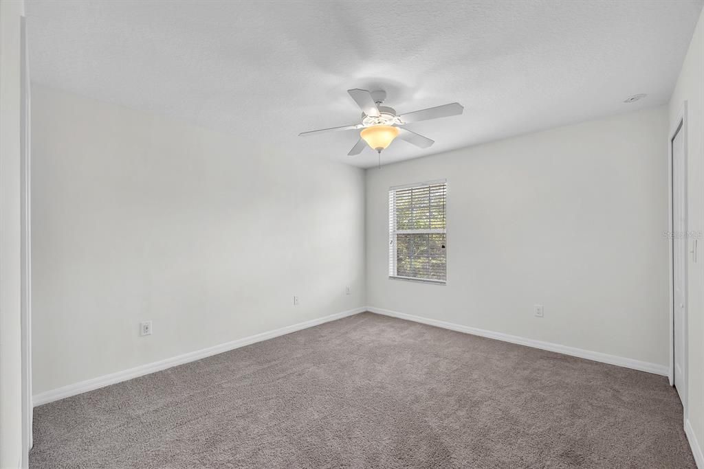 For Sale: $225,000 (2 beds, 2 baths, 1140 Square Feet)