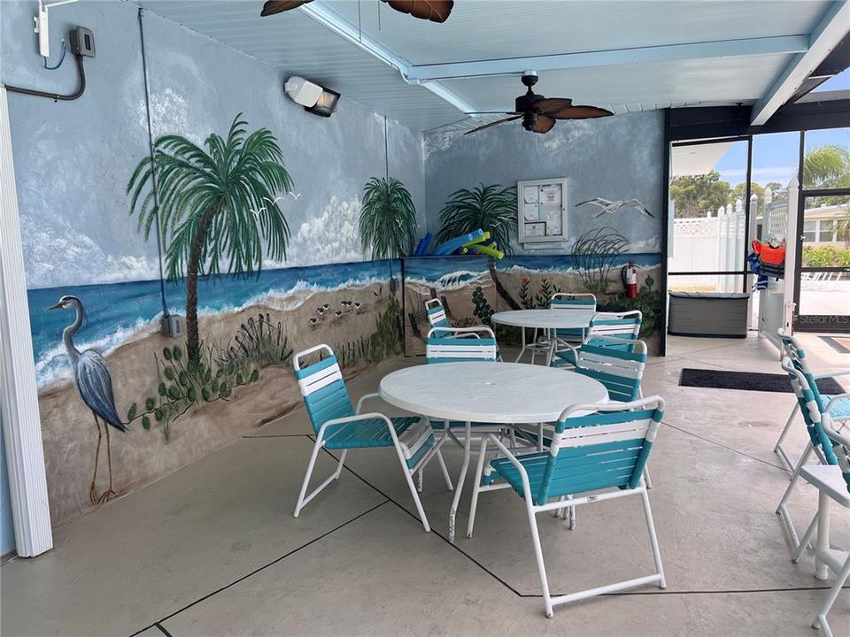 For Sale: $100,000 (2 beds, 2 baths, 863 Square Feet)
