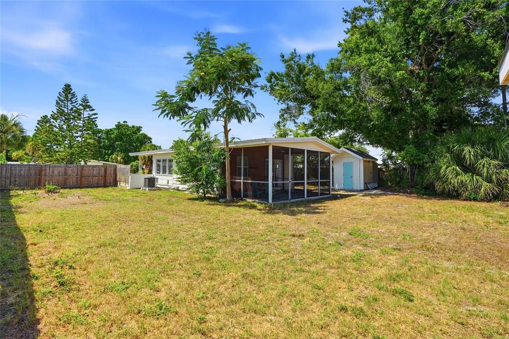 En Venta: $299,900 (2 camas, 1 baños, 849 Pies cuadrados)