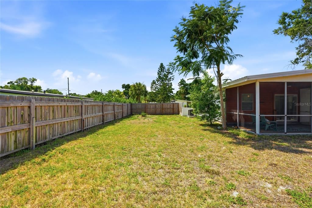En Venta: $299,900 (2 camas, 1 baños, 849 Pies cuadrados)