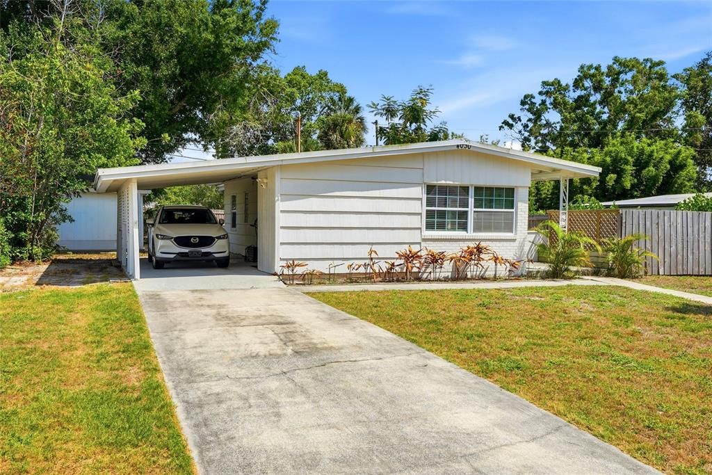 En Venta: $299,900 (2 camas, 1 baños, 849 Pies cuadrados)