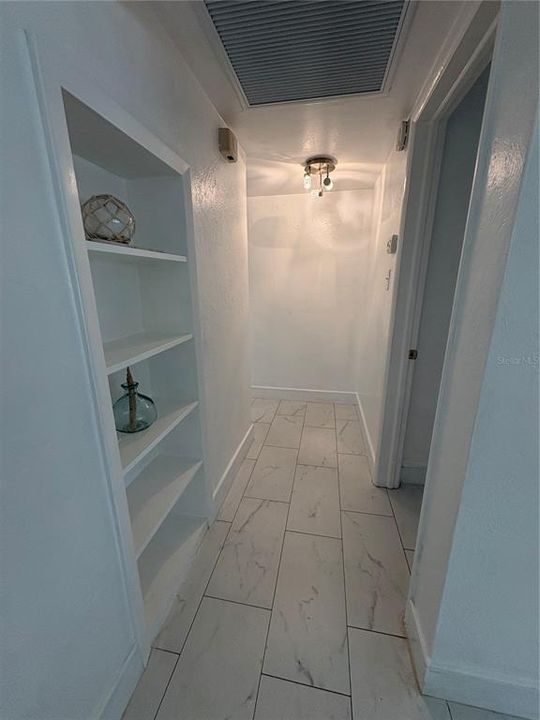 For Rent: $2,800 (3 beds, 2 baths, 1277 Square Feet)