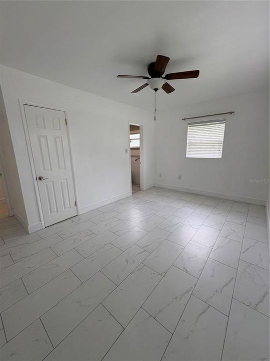 For Rent: $2,800 (3 beds, 2 baths, 1277 Square Feet)