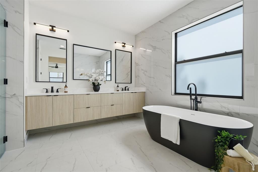 For Sale: $1,250,000 (4 beds, 2 baths, 3345 Square Feet)