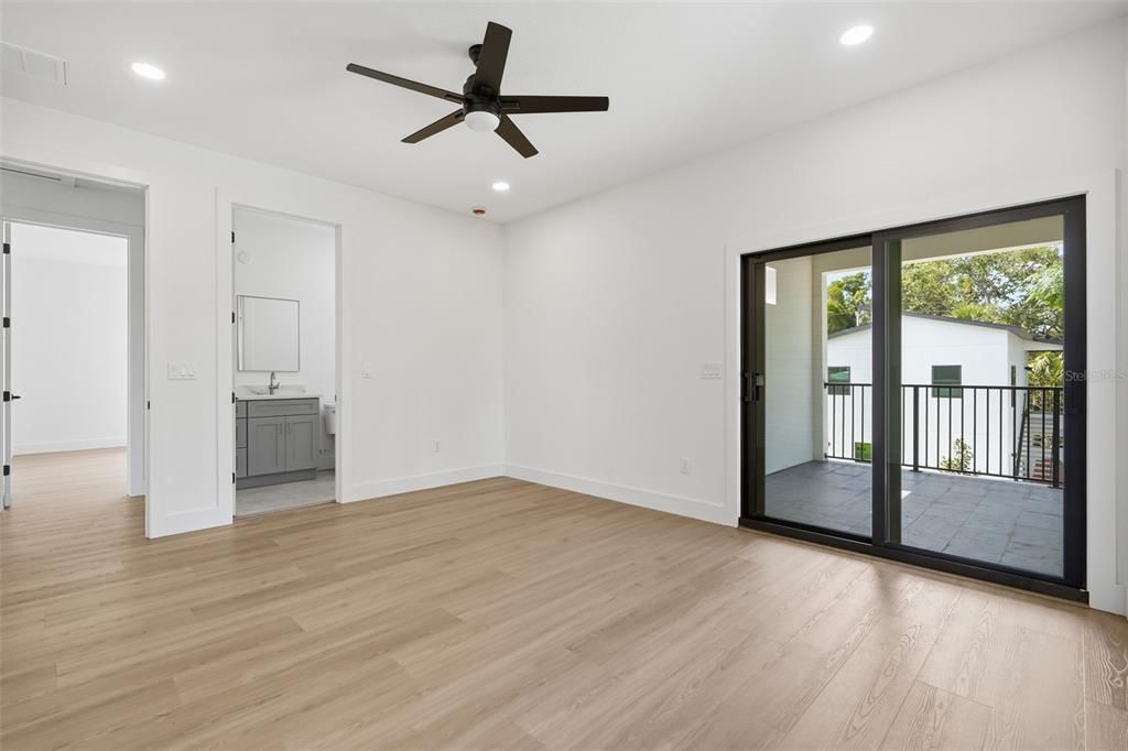 For Sale: $1,250,000 (4 beds, 2 baths, 3345 Square Feet)