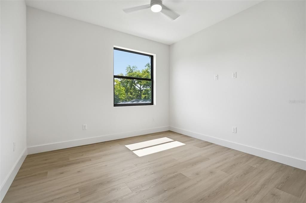 For Sale: $1,250,000 (4 beds, 2 baths, 3345 Square Feet)