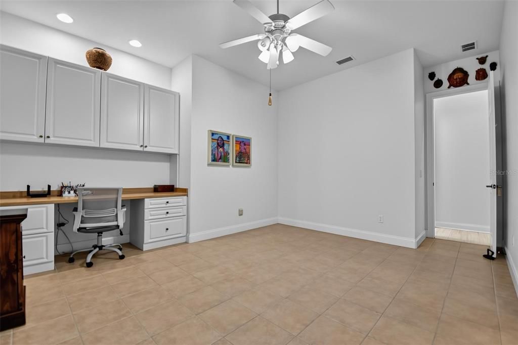 For Sale: $769,000 (3 beds, 2 baths, 2643 Square Feet)
